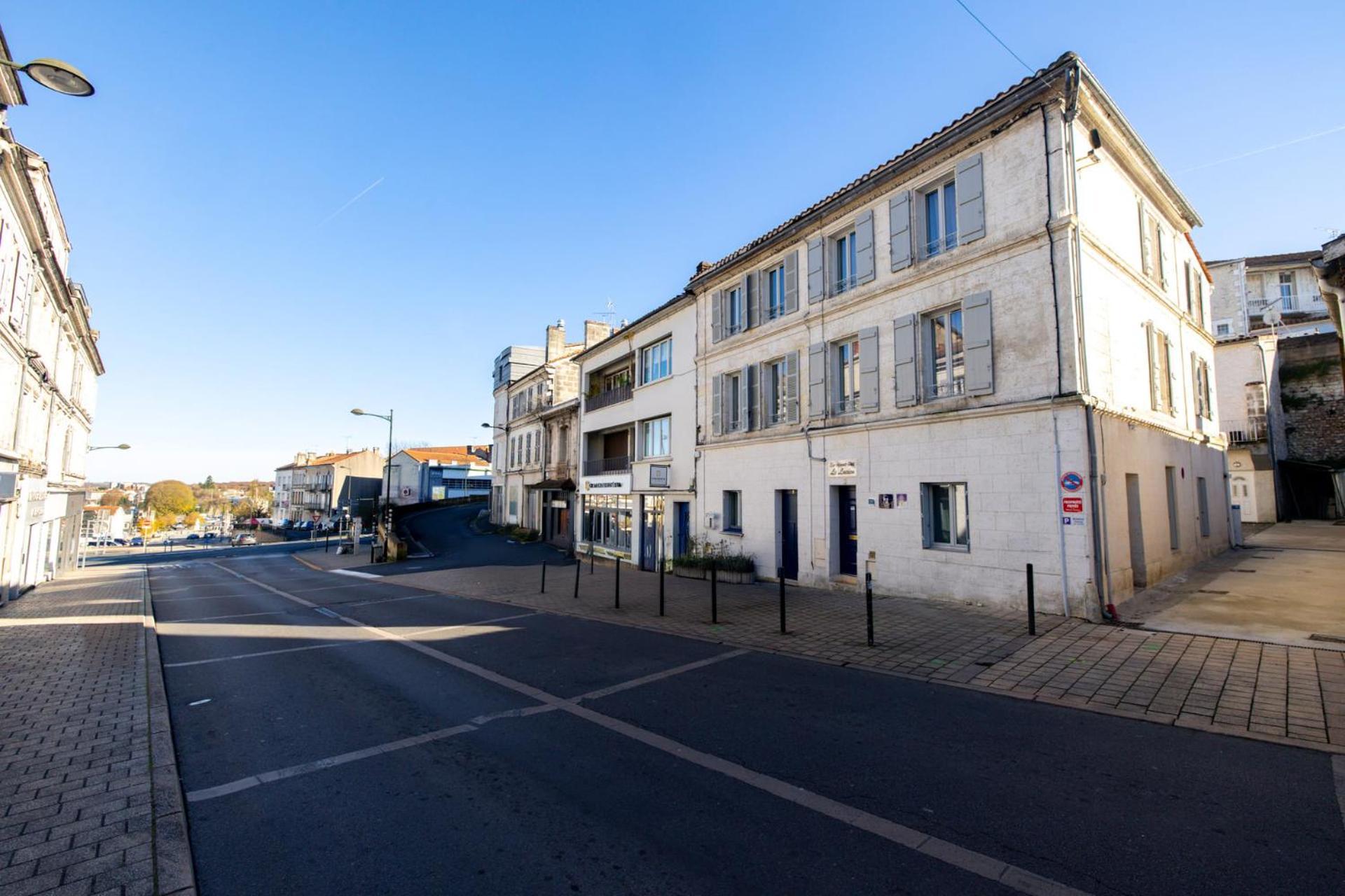 Le Lucien Eco-Appart'Hotel - Angouleme - Centre - Wifi - Parking Prive - Classe 4 Etoiles Exteriér fotografie