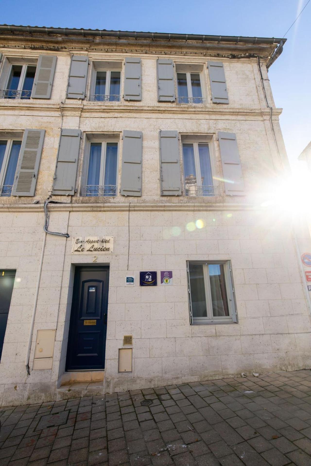 Le Lucien Eco-Appart'Hotel - Angouleme - Centre - Wifi - Parking Prive - Classe 4 Etoiles Exteriér fotografie