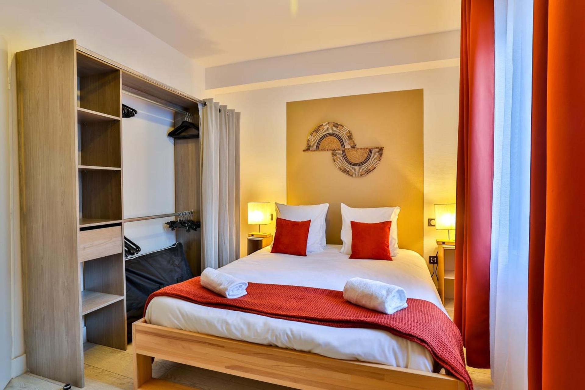 Le Lucien Eco-Appart'Hotel - Angouleme - Centre - Wifi - Parking Prive - Classe 4 Etoiles Exteriér fotografie